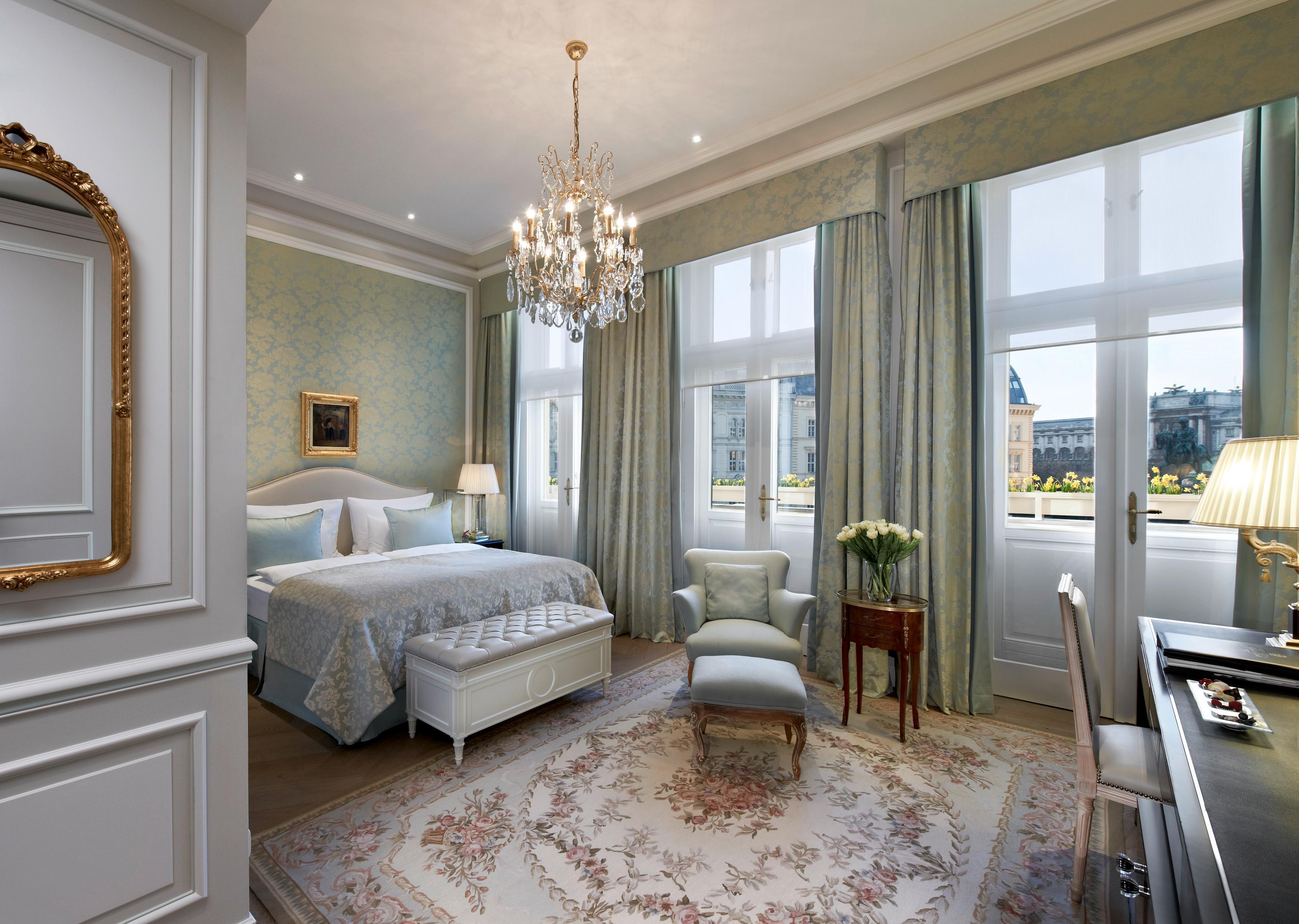 Hotel Sacher Wien Exterior foto A bedroom at the hotel